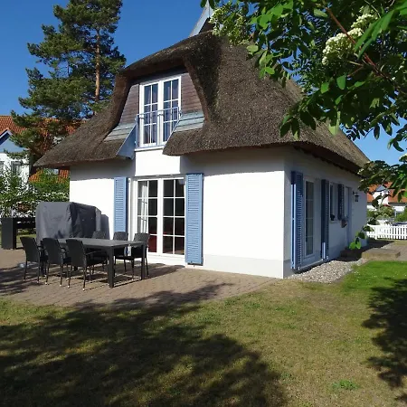 度假居 Reetdachhaus Direkt Am Fuer 6 Personen!! *