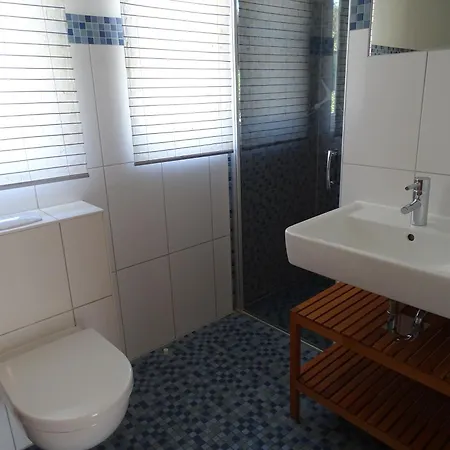 Reetdachhaus Direkt Am Fuer 6 Personen!! 度假居 Karlshagen